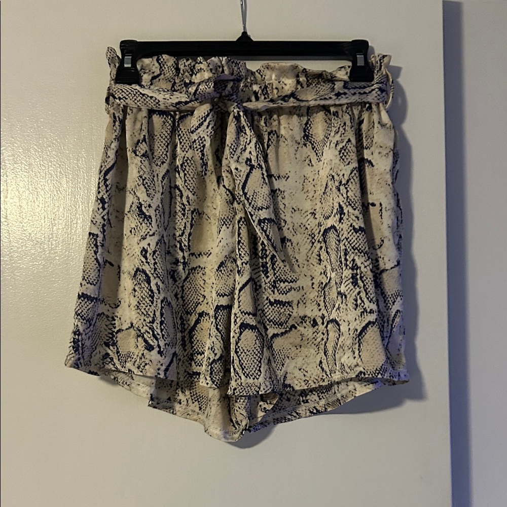 SHEIN High Waist Snake Print Shorts - Black and Cream